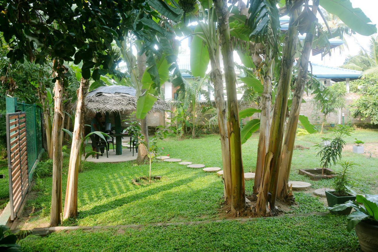 Waterway Garden Villa Polonnaruwa Luaran gambar